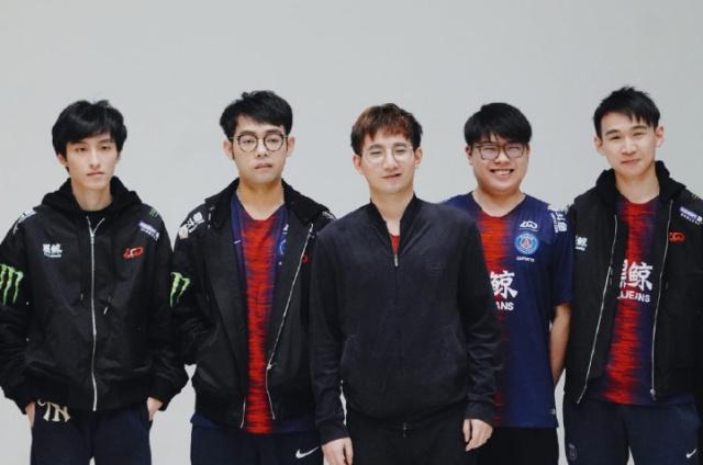 于培养年轻 于培养年轻