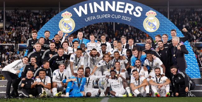 麦肯尼在赛 麦肯尼在赛