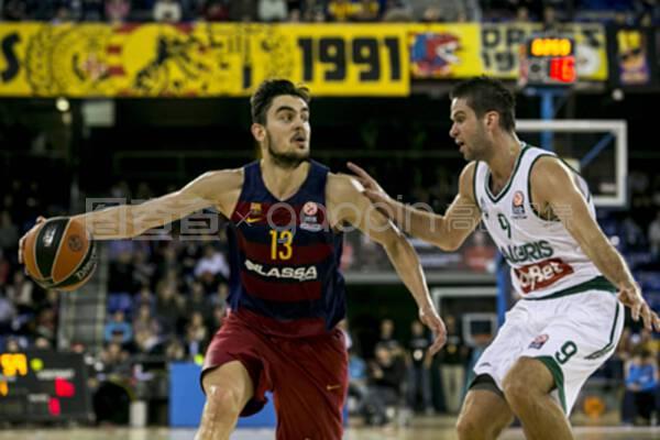 摁在了XG 摁在了XG